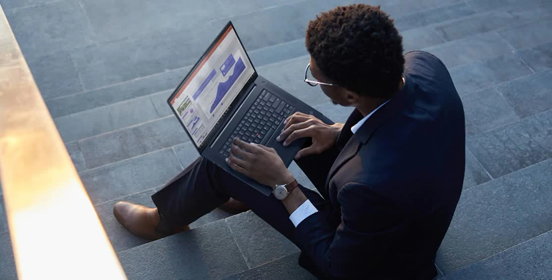 ThinkPad X1 Extreme Gen 4-3