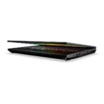 نیمه بسته لپ تاپ ThinkPad P71